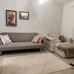 Apartman Entire Cozy Detached House Near Center *