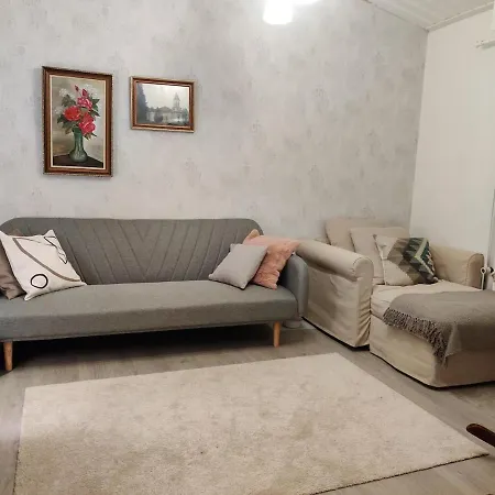 شقة Entire Cozy Detached House Near Center *